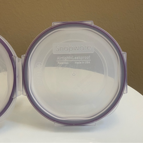 EUC Round Snapware  5 pieces - Picture 5 of 8